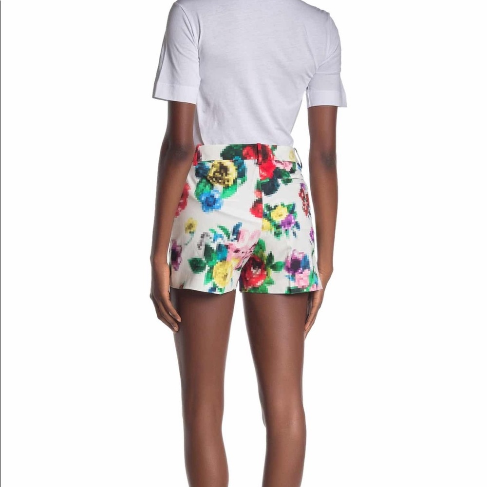 NEW • Moschino • Pixelated Floral Shorts White 44 - Picture 2 of 5